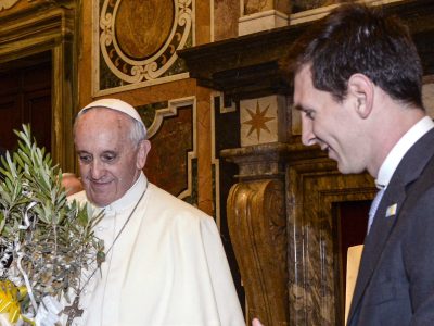 Messi despide al papa Francisco: "Gracias por hacer del mundo un lugar mejor"