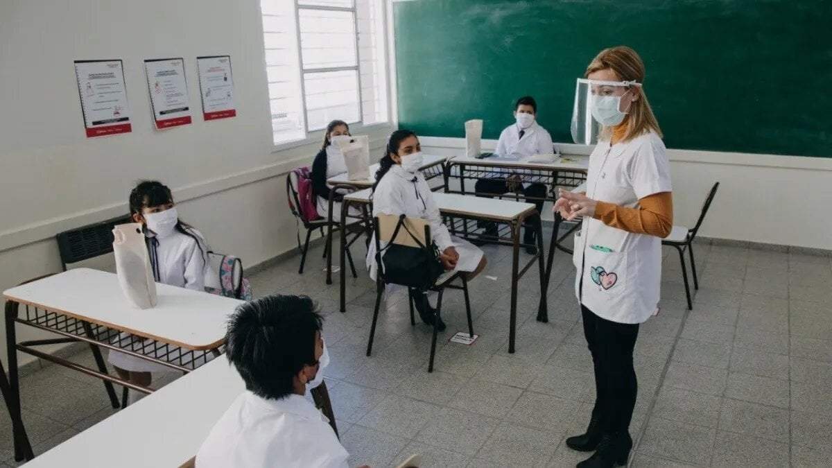 Vuelta a clases. Fuente: (Twitter)