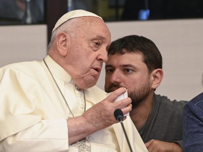 Acusan a Juan Grabois de intentar ingresar a la habitación del Papa Francisco en el hospital
