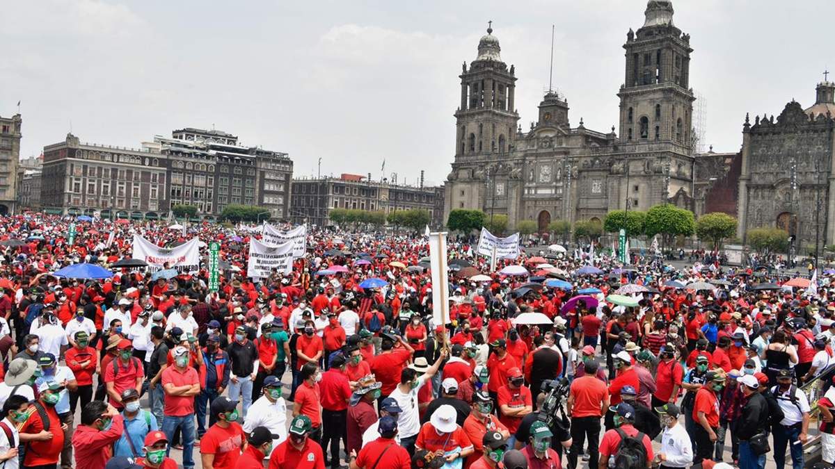 La marcha por el Día del Trabajo en la Ciudad de México