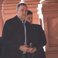 Profundizan la investigación sobre propiedades y viajes de Manuel Adorni