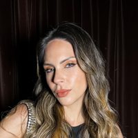 Barby Franco se suma a la moda invernal más icónica: el accesorio que no puede faltar en tu ropero