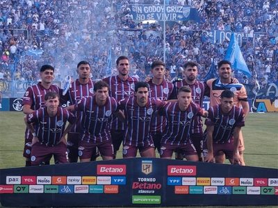La maldición del Feliciano Gambarte: el Tomba descendió sin ganar en casa