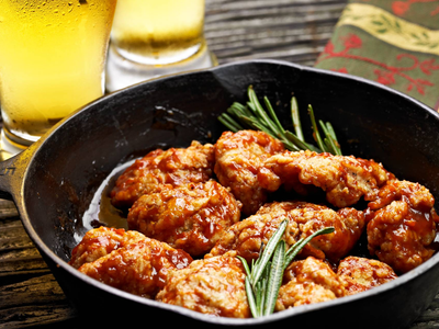 Pollo desmechado a la cerveza negra: lucite como todo un chef con esta receta única, llena de sabor y muy fácil de hacer