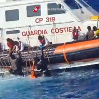Al menos 41 migrantes murieron en un naufragio en Lampedusa