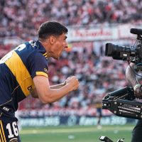 Boca se lo ganó en la última y con polémica a Estudiantes en La Plata