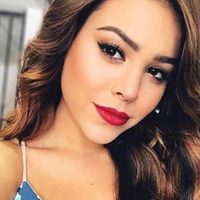 "¡Wow!" Danna Paola se tomó una selfie ligera de prendas y no ocultó sus encantos ¡Bombón!
