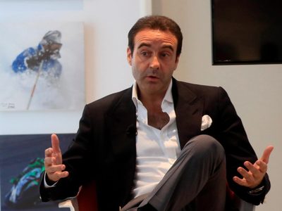 Enrique Ponce rompió el silencio luego de la supuesta discusión con Ana: “Intenta cortar el rollo”