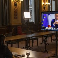 Francia anuncia otro paquete de 300 millones de euros en ayuda a Ucrania