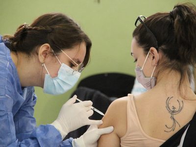 Cómo sigue la campaña de vacunación este viernes en la provincia