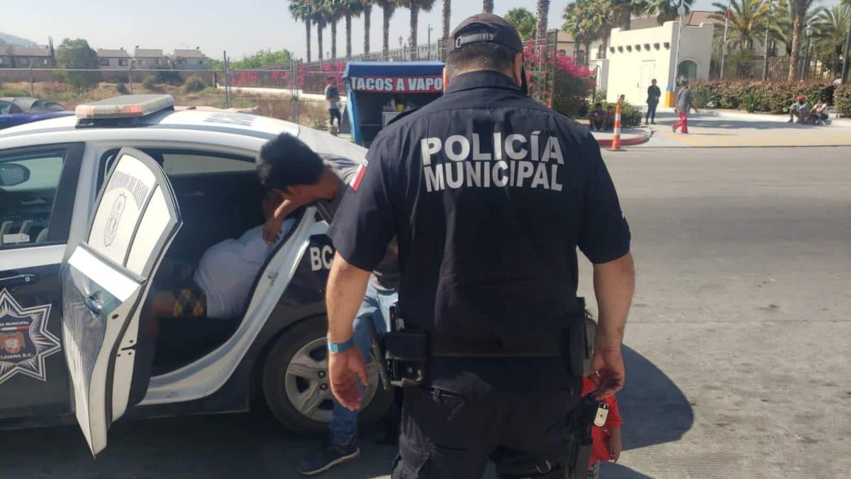 Policías de Tijuana