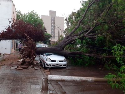 Tremendo tornado en La Pampa: estas son las imágenes más impactantes