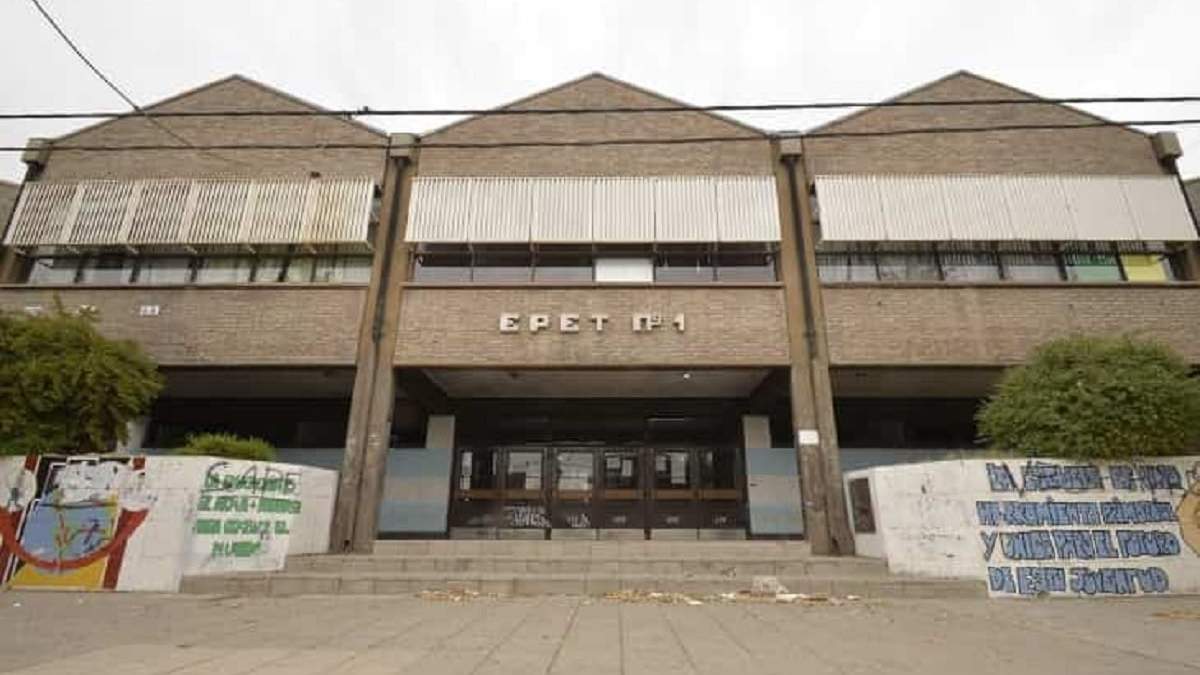 La EPET 1 de Cutral Co, epicentro de una grave denuncia de un alumno. Fuente (X)