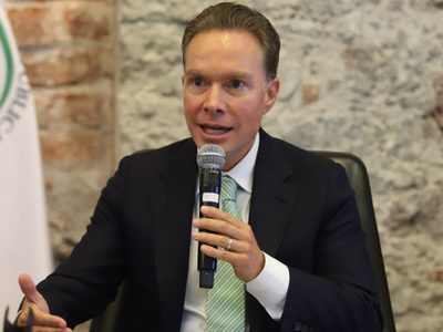 Manuel Velasco felicita a El Heraldo de México por 9 años de comunicar e informar a la ciudadanía