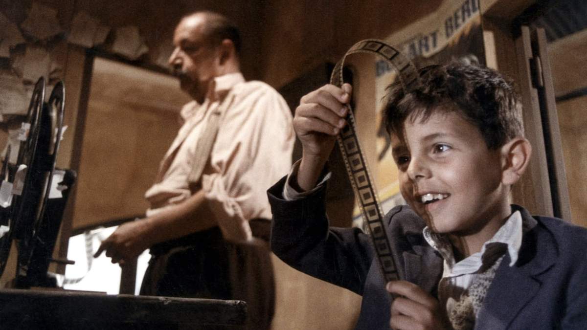 Philippe Noiret y Salvatore Cascio