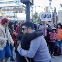 "Azul, te estamos buscando" fue el reclamo que se hizo escuchar en el centro de Neuquén