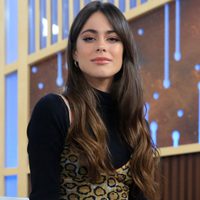 Bien acompañada: Tini Stoessel promocionó su nuevo video y apareció con la persona menos pensada