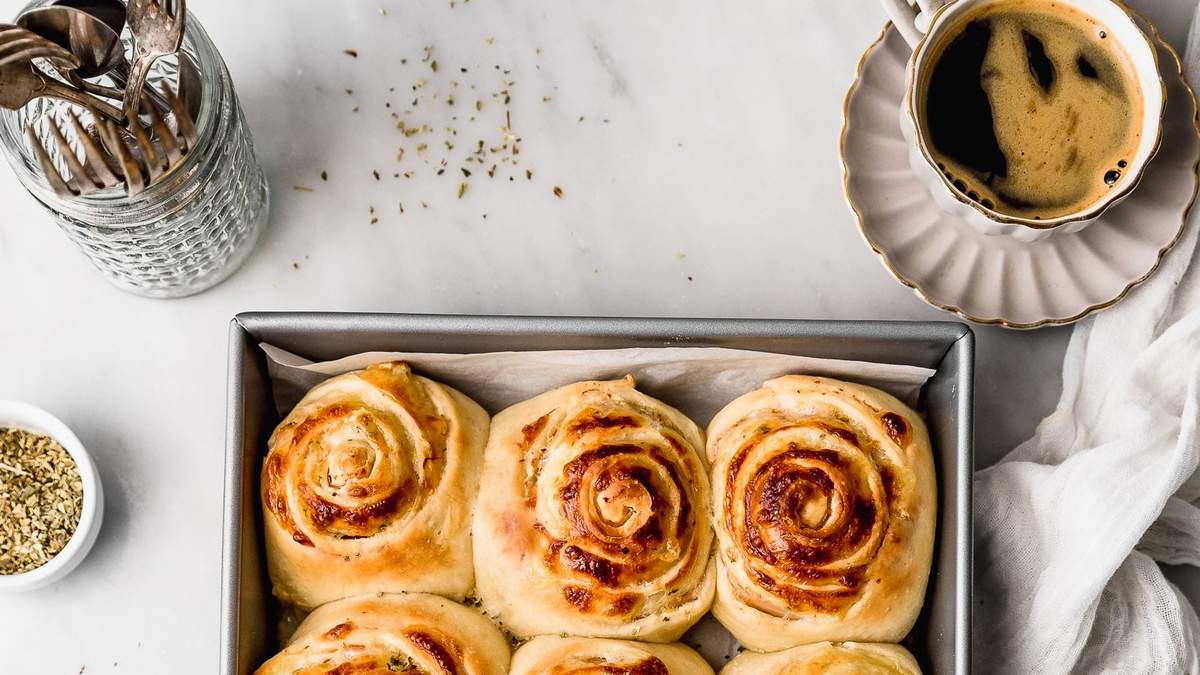 Rolls de jamón y queso. Fuente: (X)