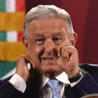 Gobierno busca a impulsor de amparo contra el Tren Maya; hacen "chicanadas": AMLO