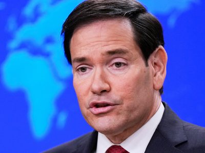 EU amplía lista de países cuyos ciudadanos deben pagar hasta 15 mil dólares en fianza para visas