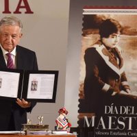 Hay retraso en la elaboración de los libros de texto, pero estarán a tiempo: AMLO