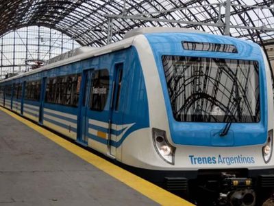 Encuentro clave entre autoridades y gremio podría evitar el paro de trenes del jueves