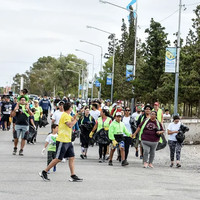 Cientos de vecinos se acercaron a limpiar Parque Norte