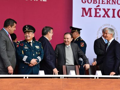 Cruce entre Durazo y Scherer por “Ni venganza ni perdón”: el gobernador pide aclaración