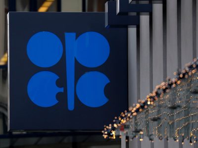 Por falta de acuerdo en la OPEP+, aumentó el precio del petróleo