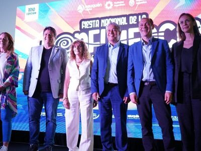 La Fiesta de la Confluencia fue presentada en un shopping de Buenos Aires