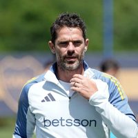 Sorpresa de Gago: los tres jugadores marginados que regresarían para el duelo de Boca con Huracán