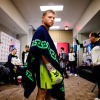 Canelo dona más de 280 mil pesos para niños con cáncer