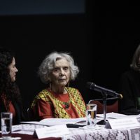 En los 94 años de Poniatowska, documental, exposición y la convocatoria de cuento