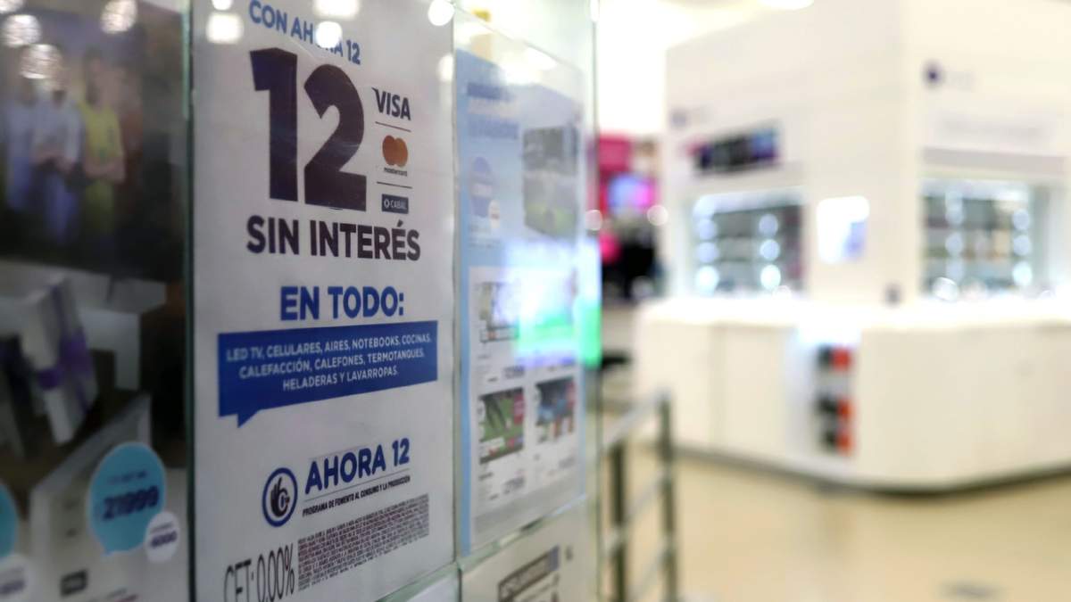 El programa Ahora 12 ya no incluirá celulares a crédito. Fuente: (Twitter)