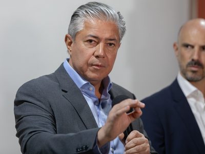 Figueroa quiere ser presidente del MPN, disputar las elecciones en la UNCo y homenajear a Sobisch