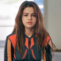 Selena Gómez fue comparada con las hermanas Jenner por "copiarles" esta prenda de verano