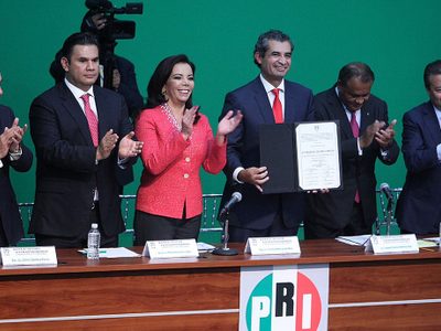¿Presidencialismo ridículo o intento restaurador?
