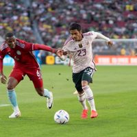 Colombia remonta y vence 3-2 a México