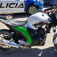Tenía una moto robada y aunque presentó los papeles no pasó la verificación interna policial
