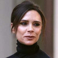 Victoria Beckham escuchó las críticas y tomó una decisión con respecto a la ayuda del gobierno