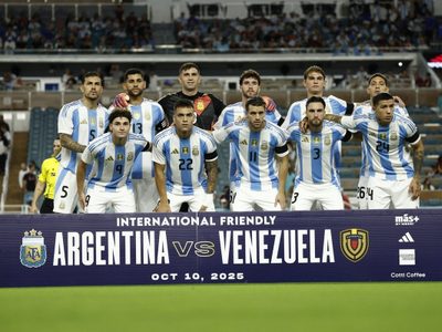 Se suma a Mastantuono: la figura de la Selección Argentina que fue desafectada de la concentración