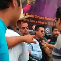 Agreden a fotoperiodista en marcha de la CNTE en Oaxaca (Video)