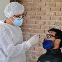 Río Negro registró menos de 100 contagios de coronavirus: también bajaron los casos activos