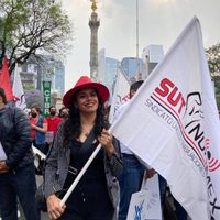 AMLO llama a trabajadores de STUNAM a rebelarse y elegir de manera libre a su dirigente