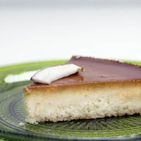 Flan de coco saludable: sin gluten, sin lácteos y con 4 ingredientes, una receta ideal para ese antojo sin culpas
