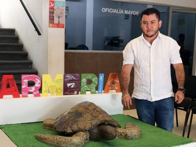Alcalde golpeador sustituye a Valentín Contreras como candidato del PT en Armería