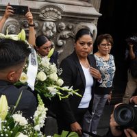 Rinden homenaje a Ximena Guzmán y José Muñoz a puerta cerrada (Video)