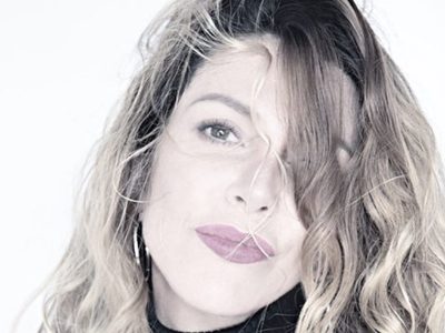“En medio de tanta locura”: Mónica Ayos compartió una increíble postal en medio de su drama familiar