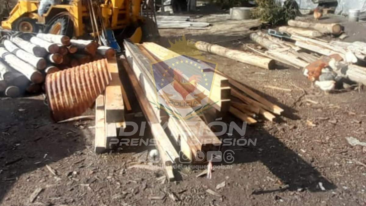 Uno de los allanamientos en el paraje El Rincón. Fuente (Policía de Neuquén)