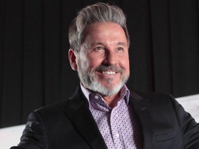 “Quiéranlo mucho”: las palabras de Ricardo Montaner tras recibir un inesperado regalo